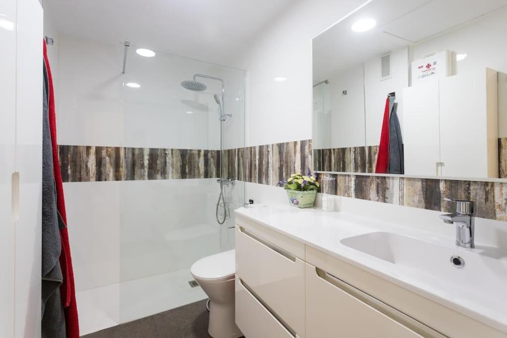 Apartamento Casco Historico , Playa Postiguet Alicante Luaran gambar