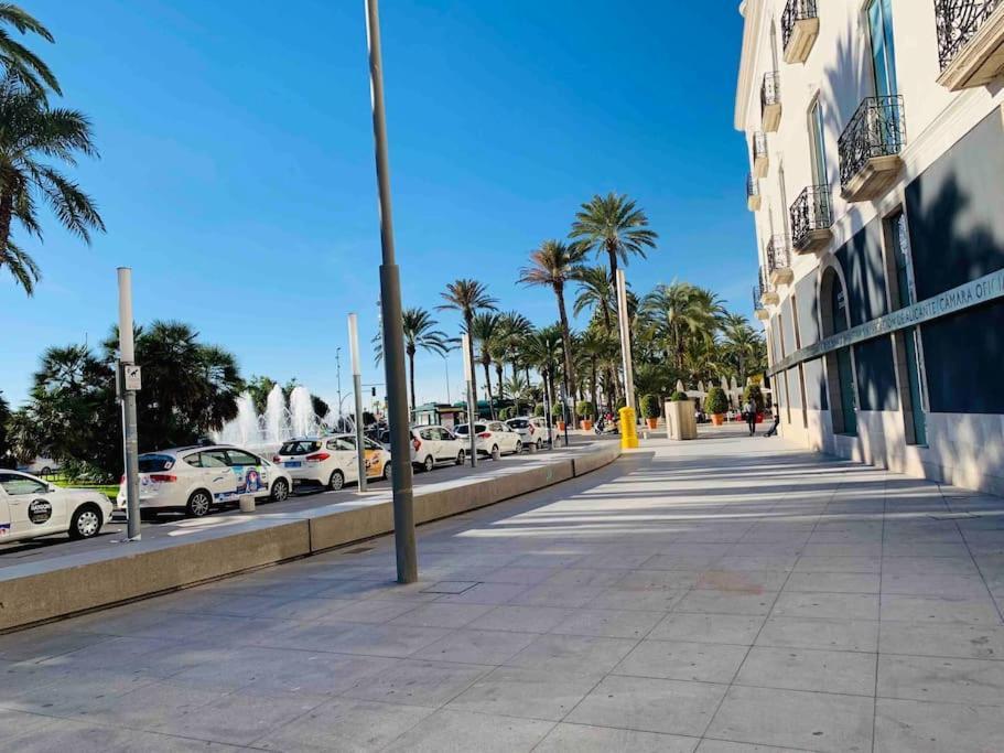 Apartamento Casco Historico , Playa Postiguet Alicante Luaran gambar